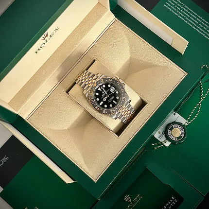 Automatic Rolex GMT-Master II 126718GRNR Black Dial 40mm