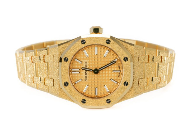 Audemars Piguet Royal Oak Frosted Yellow Gold 18K 77450BA.GG.1361BA.01