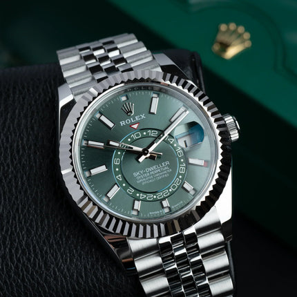 Automatic Rolex Sky-Dweller Green Dial 42mm